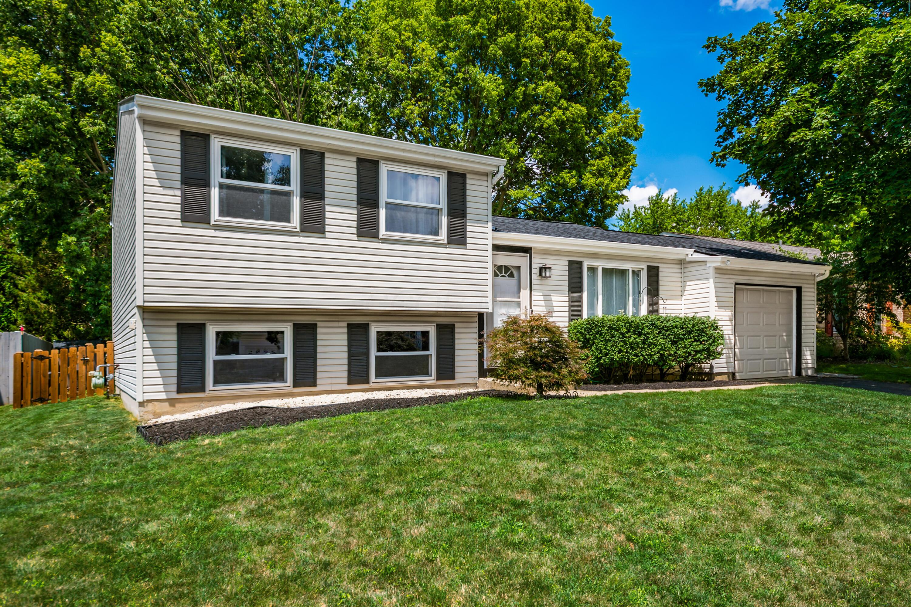 3250 Rensbury Court