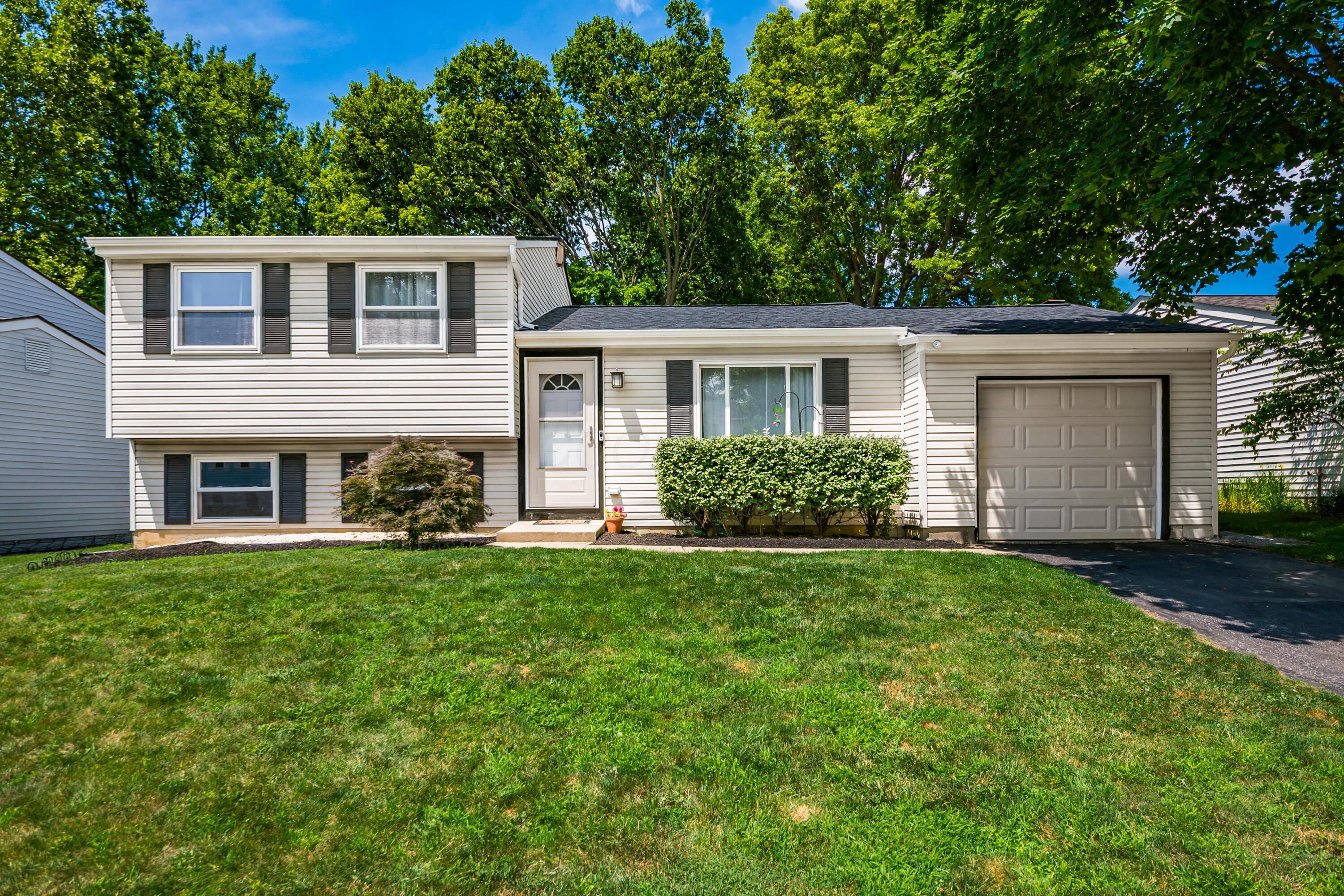 3250 Rensbury Court