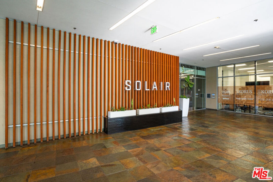 3785 Wilshire Blvd Unit: 1912