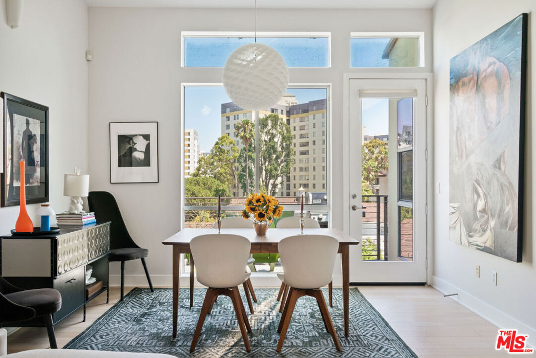 600 S Ridgeley Dr Unit: PH9