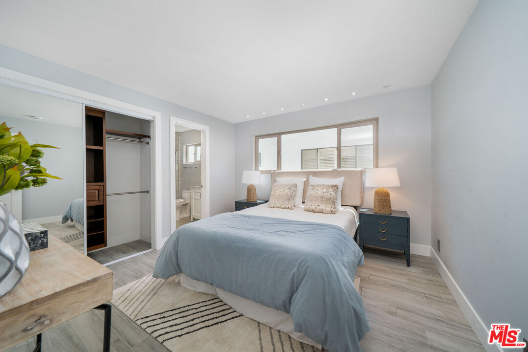 1504 Berkeley St Unit: D