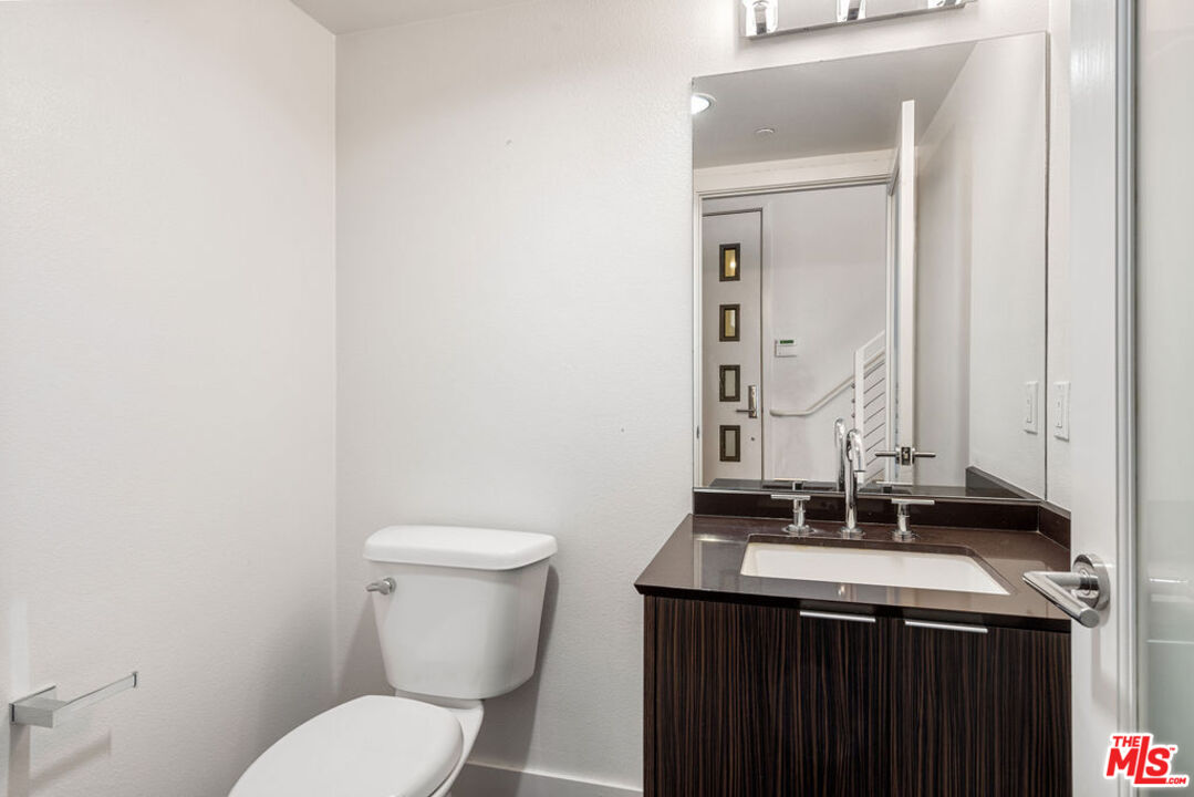 600 S Ridgeley Dr Unit: 101