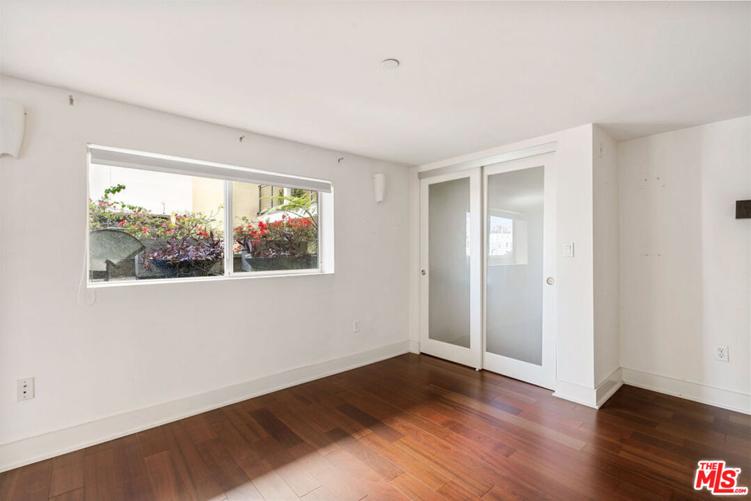 600 S Ridgeley Dr Unit: 101