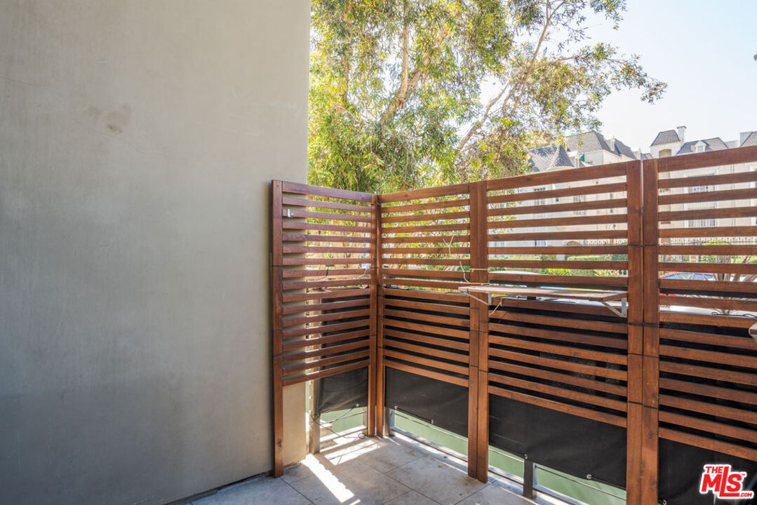 600 S Ridgeley Dr Unit: 101