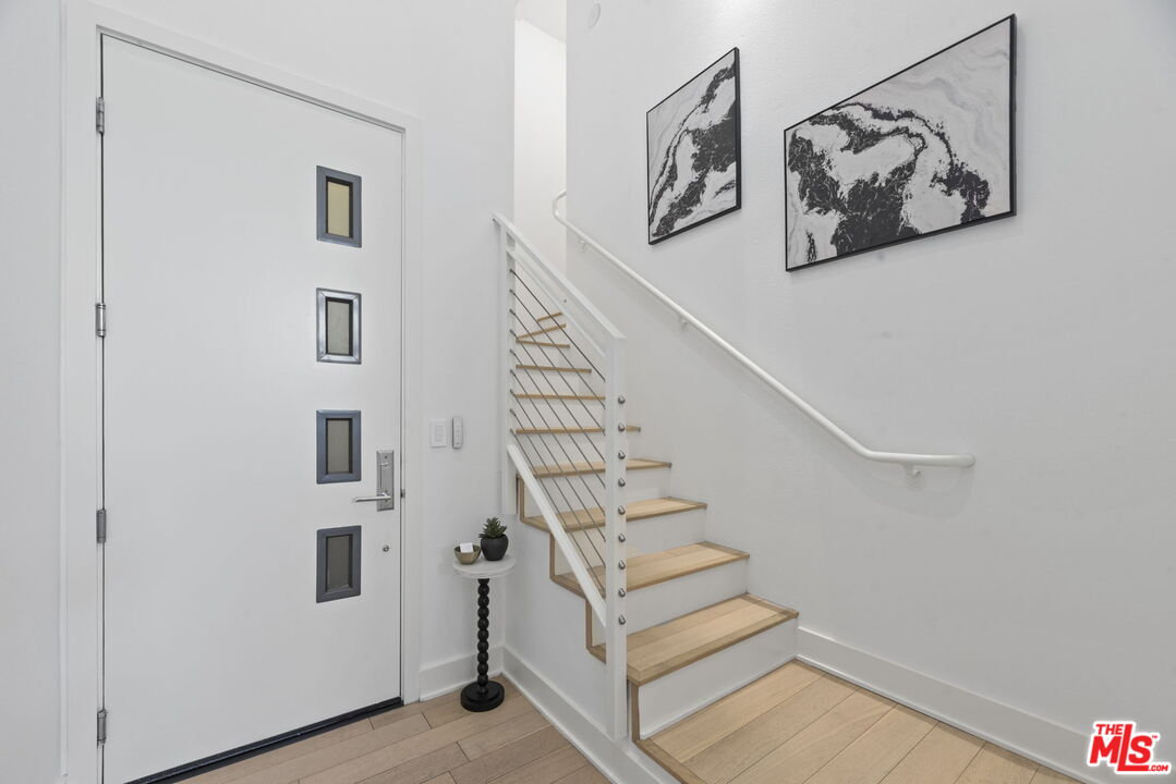 600 S Ridgeley Dr Unit: 110