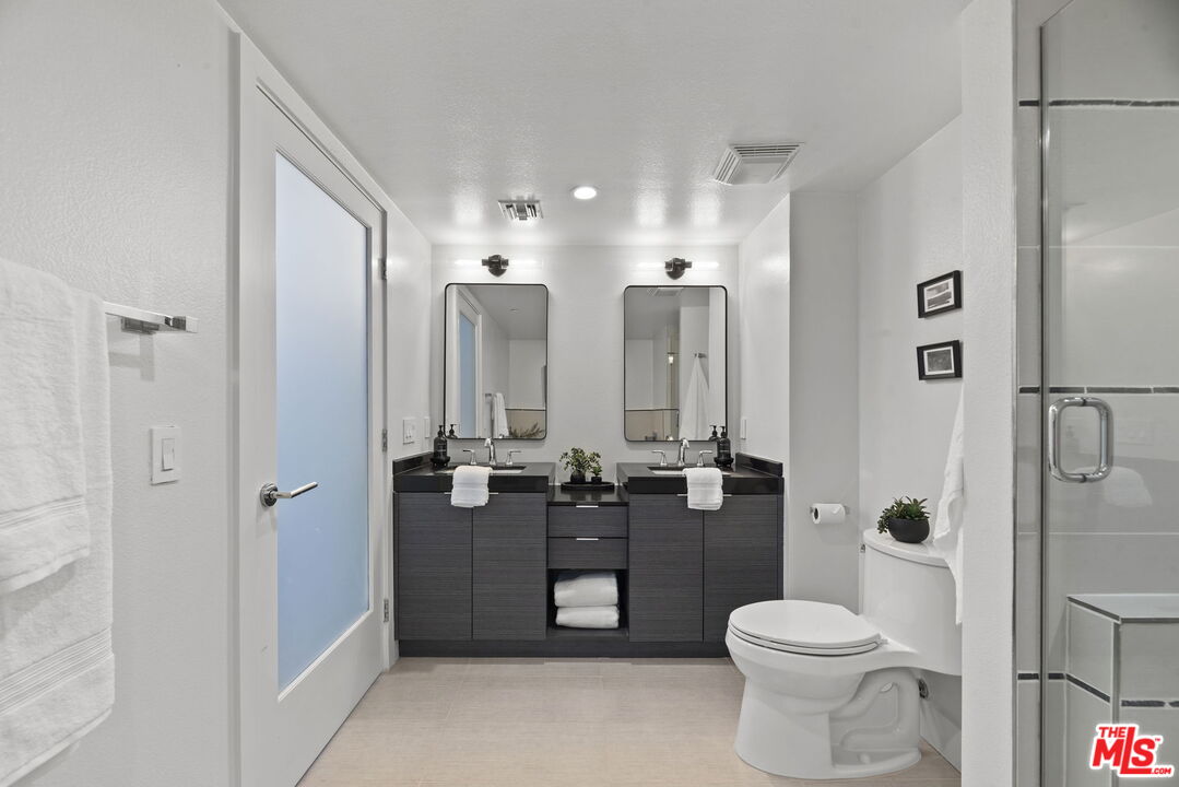 600 S Ridgeley Dr Unit: 110