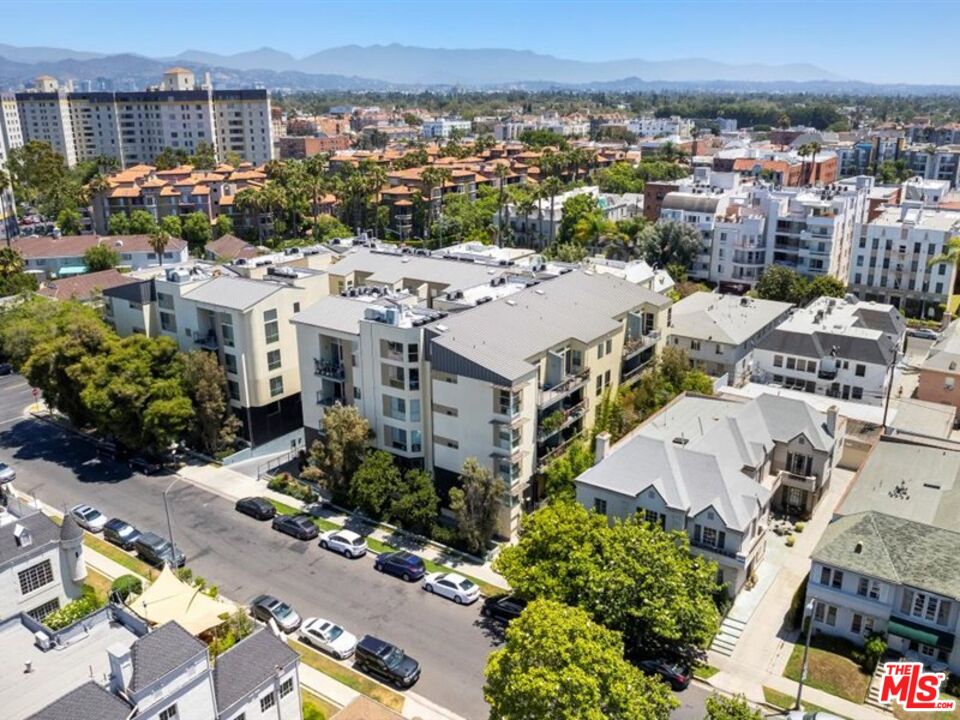 600 S Ridgeley Dr Unit: 110