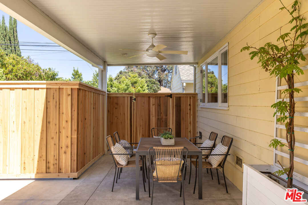 3544 Gardenia Ave
