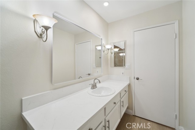 18132 Andrea CIR Unit: 3