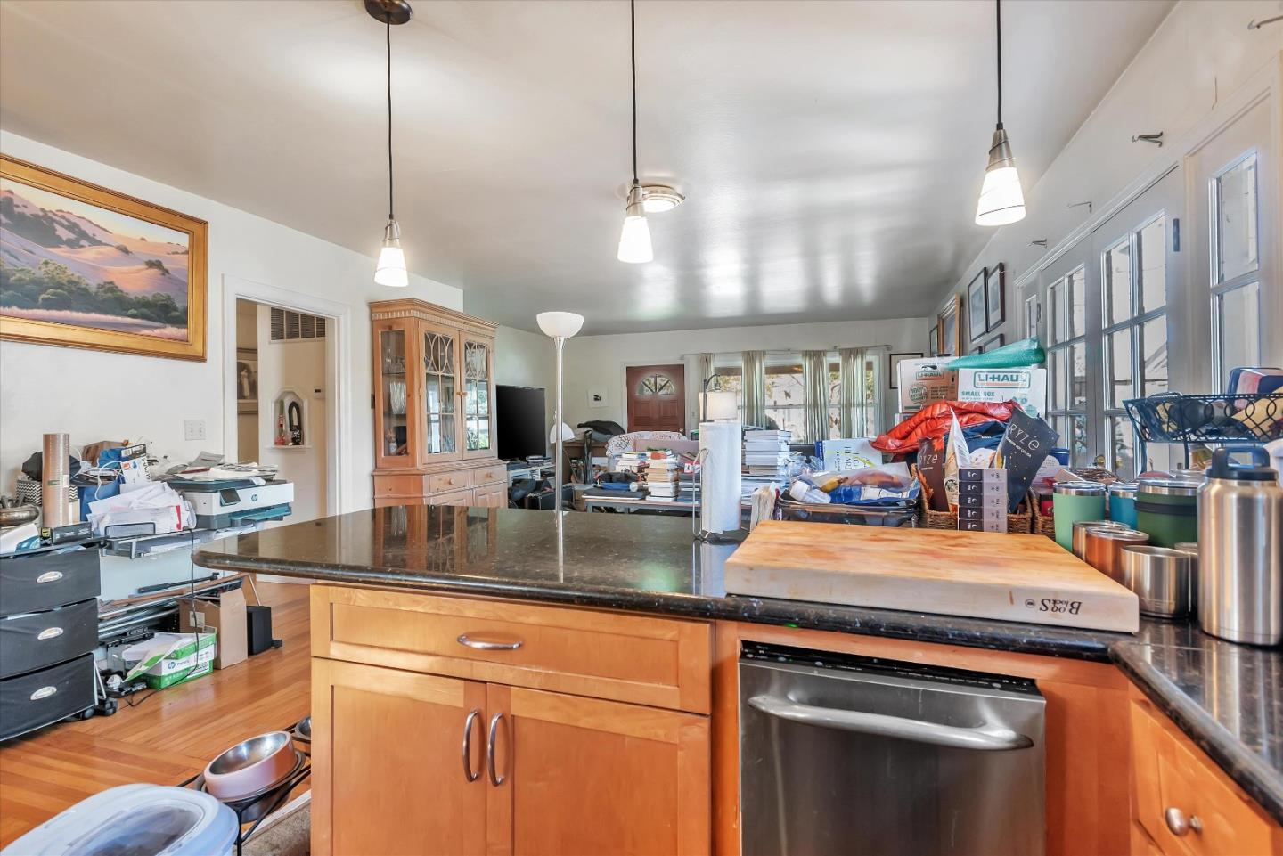 837 Vera AVE