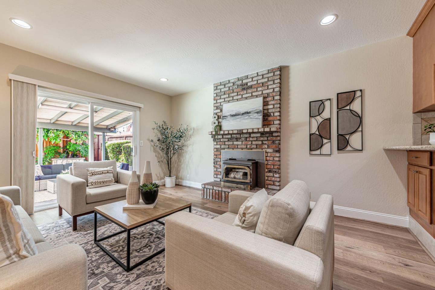 478 Northgate DR