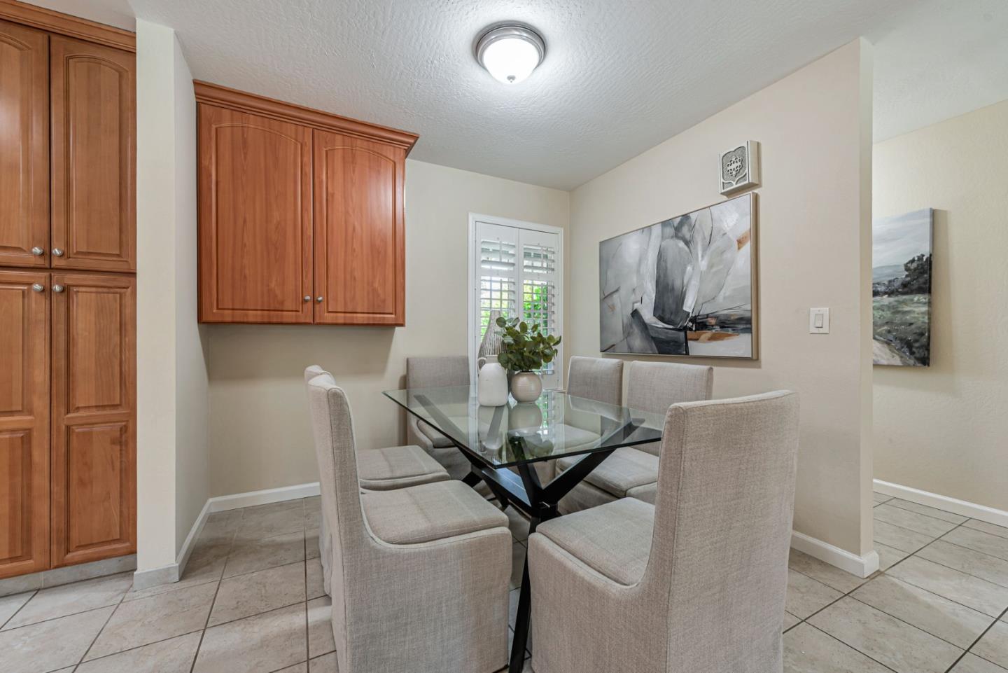 478 Northgate DR
