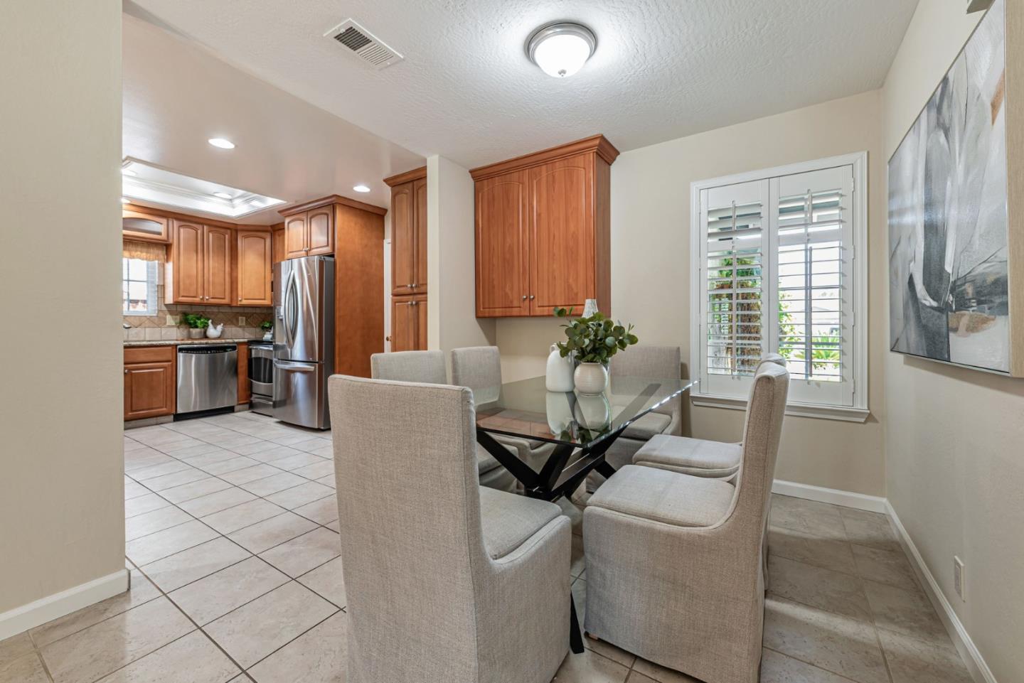 478 Northgate DR