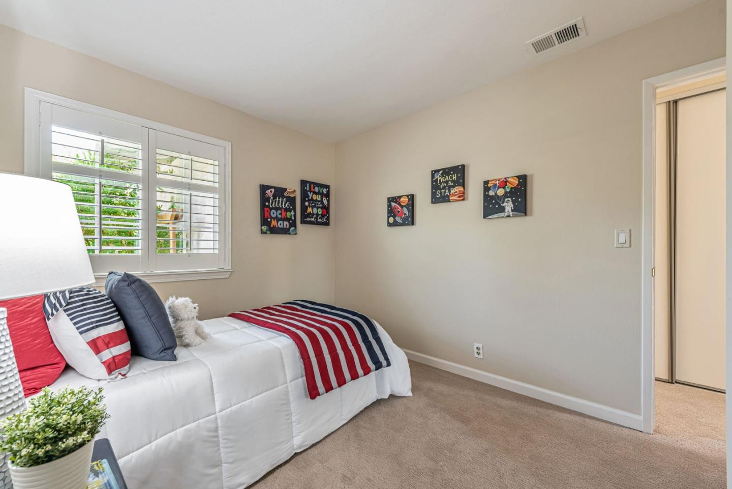 478 Northgate DR
