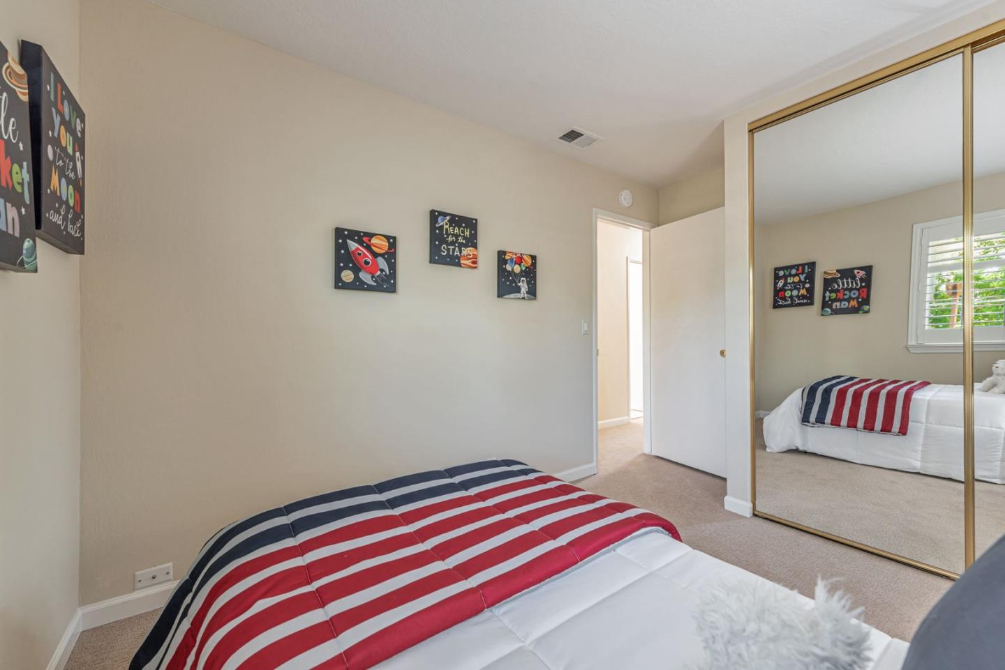 478 Northgate DR