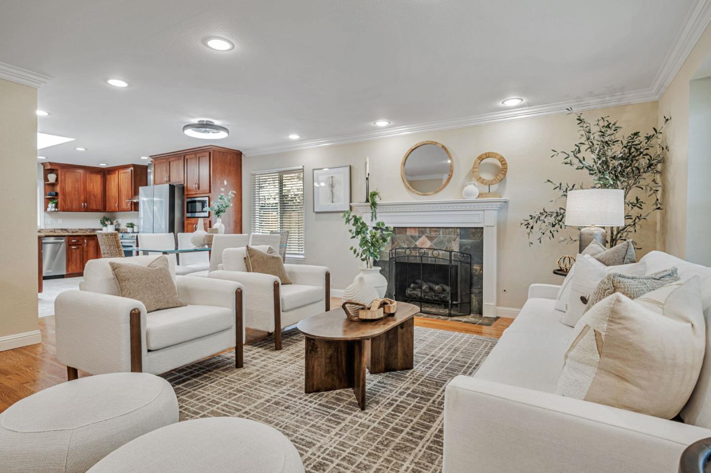 4818 Knox Gate Court