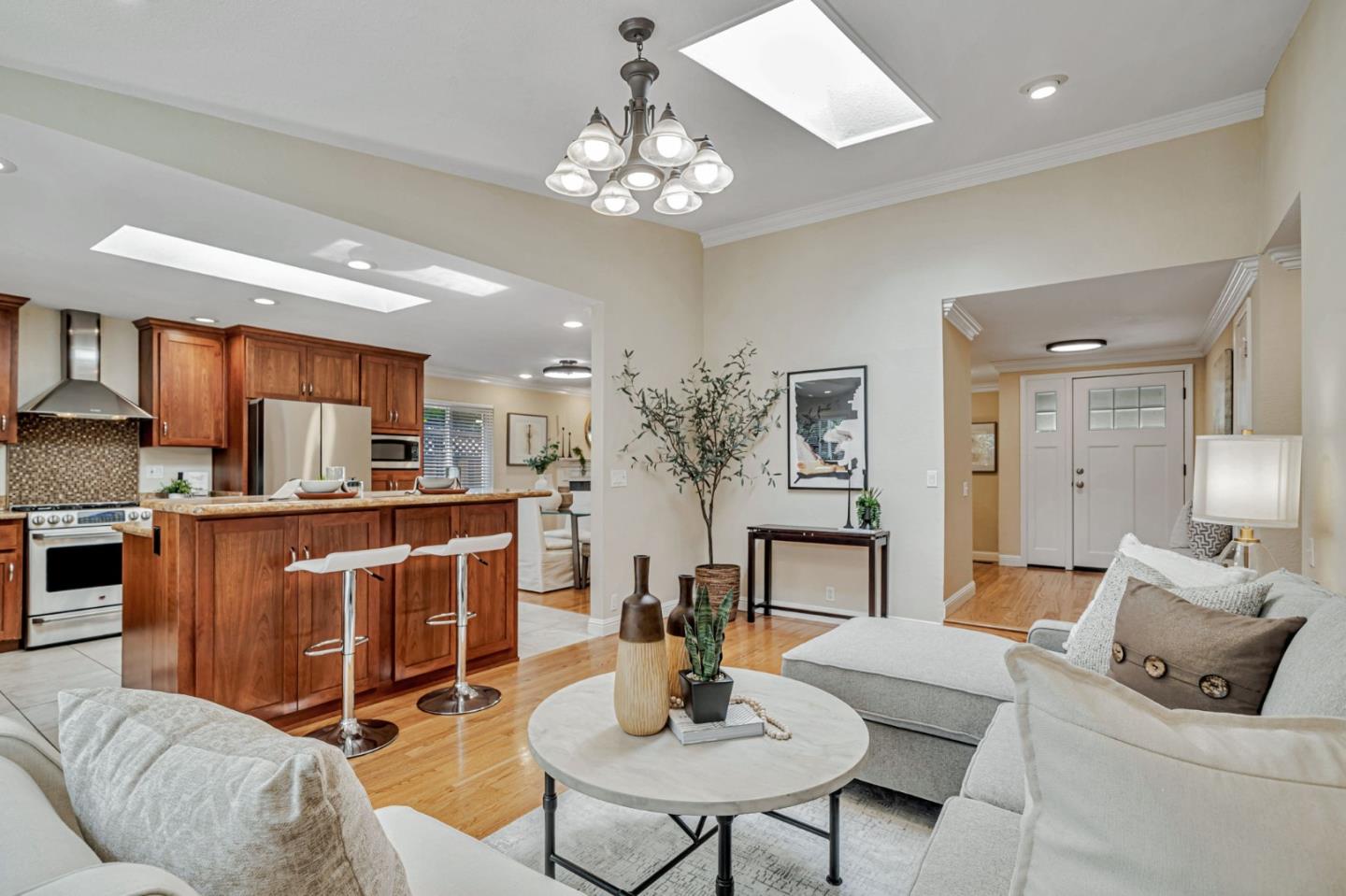 4818 Knox Gate Court