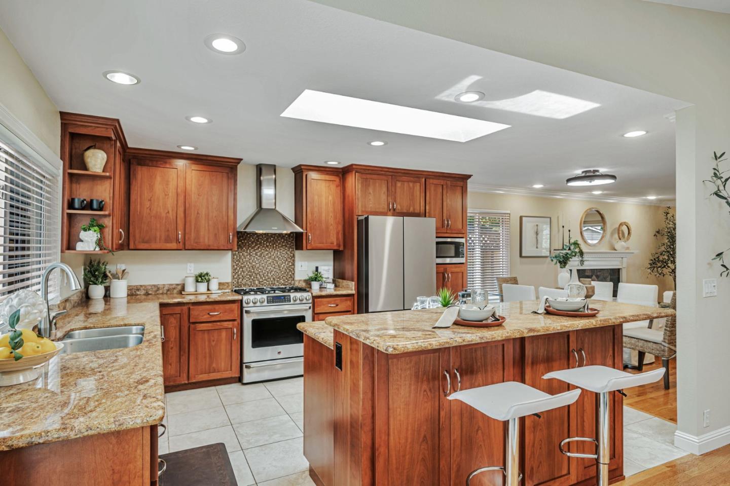 4818 Knox Gate Court