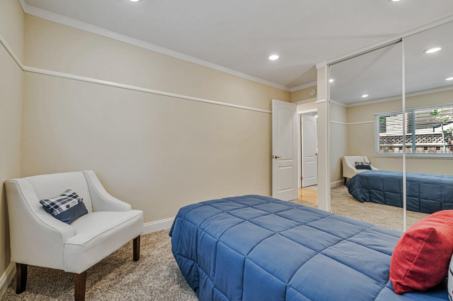 4818 Knox Gate Court