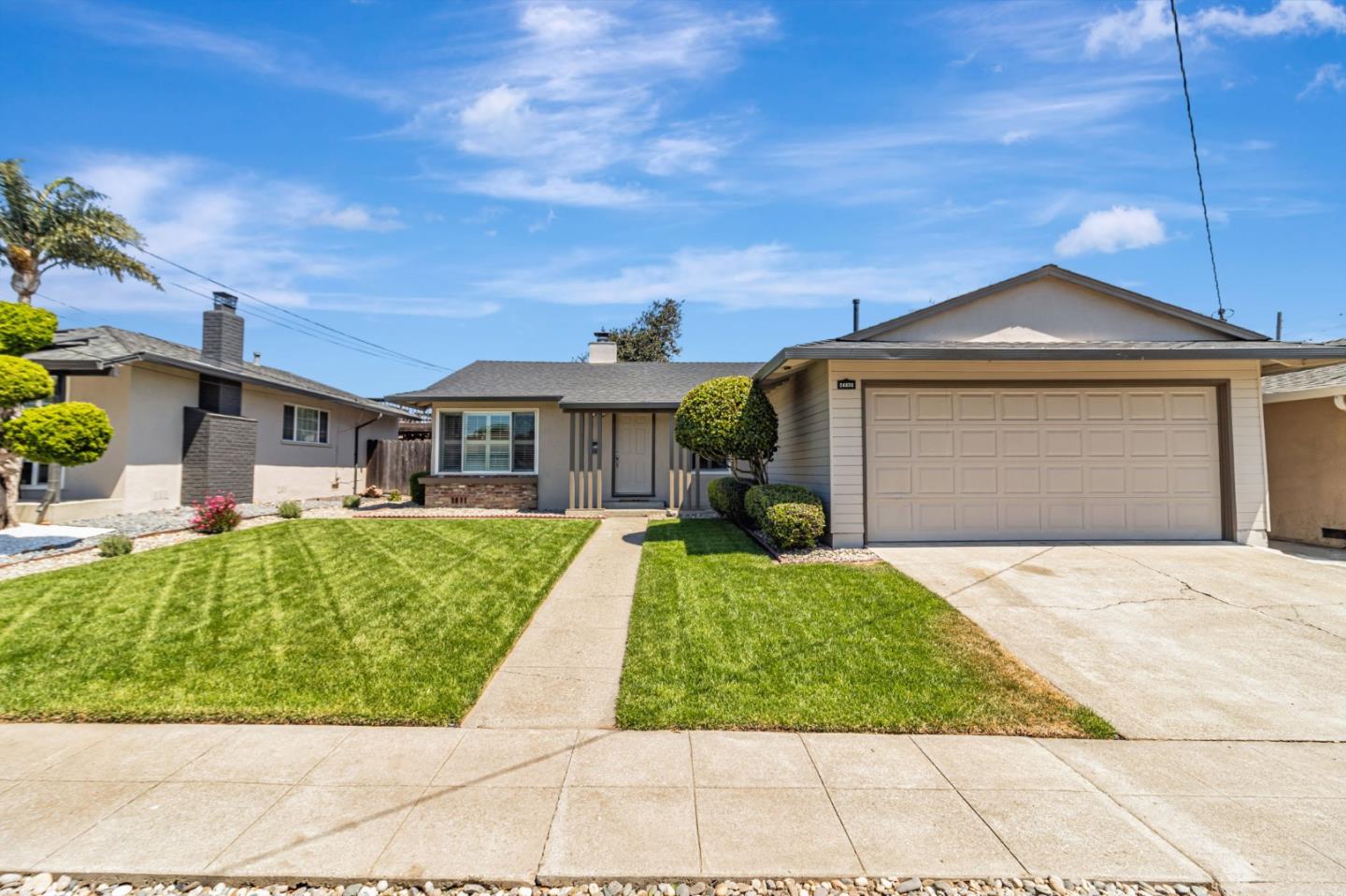 24836 Woodacre Avenue