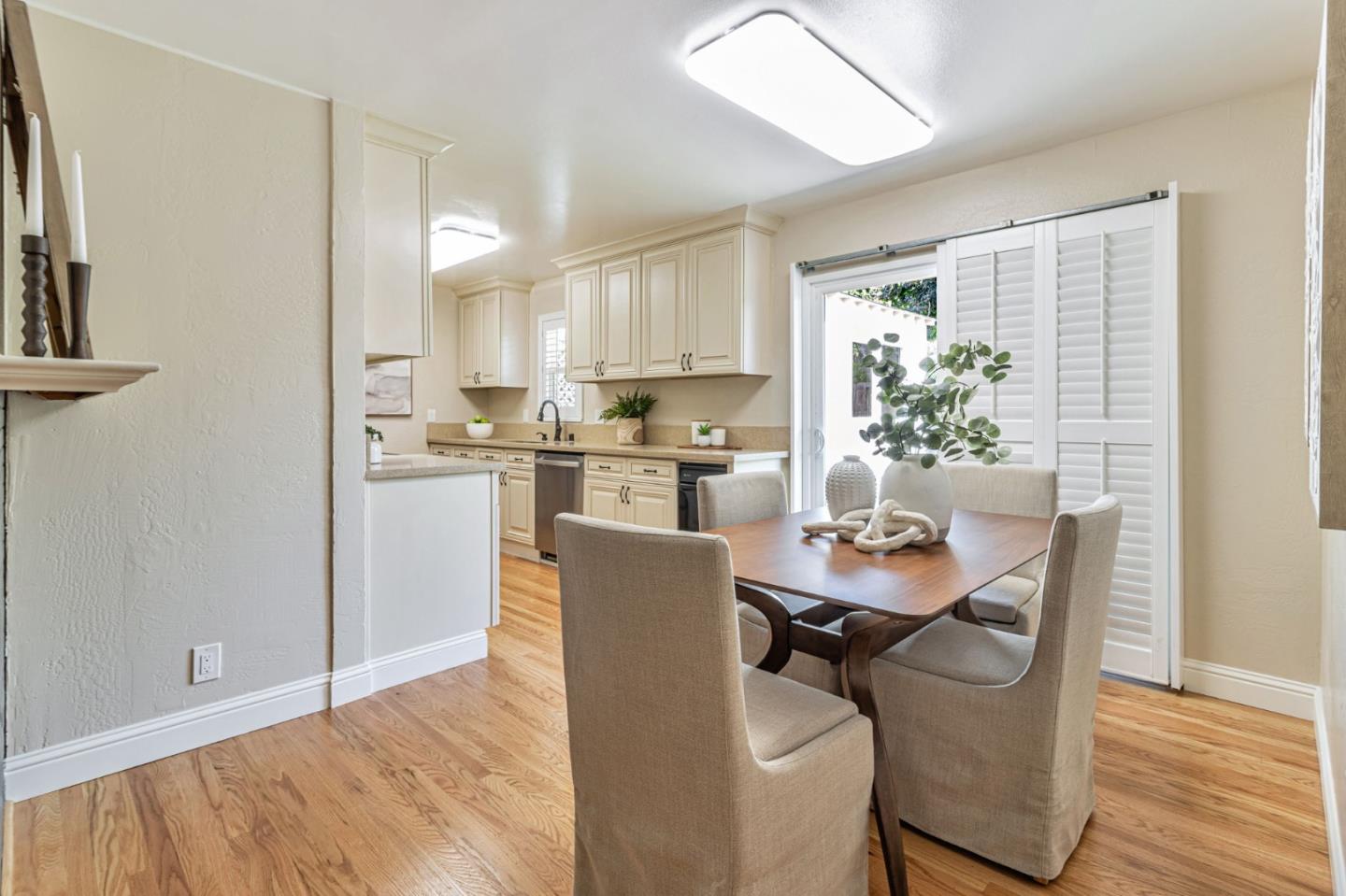 24836 Woodacre Avenue