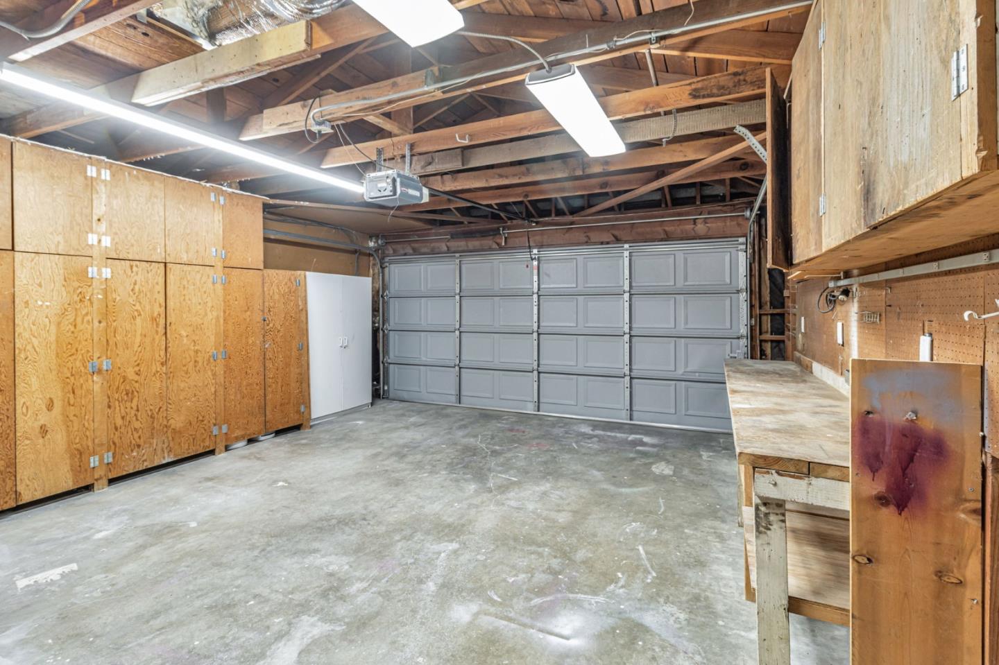 24836 Woodacre Avenue