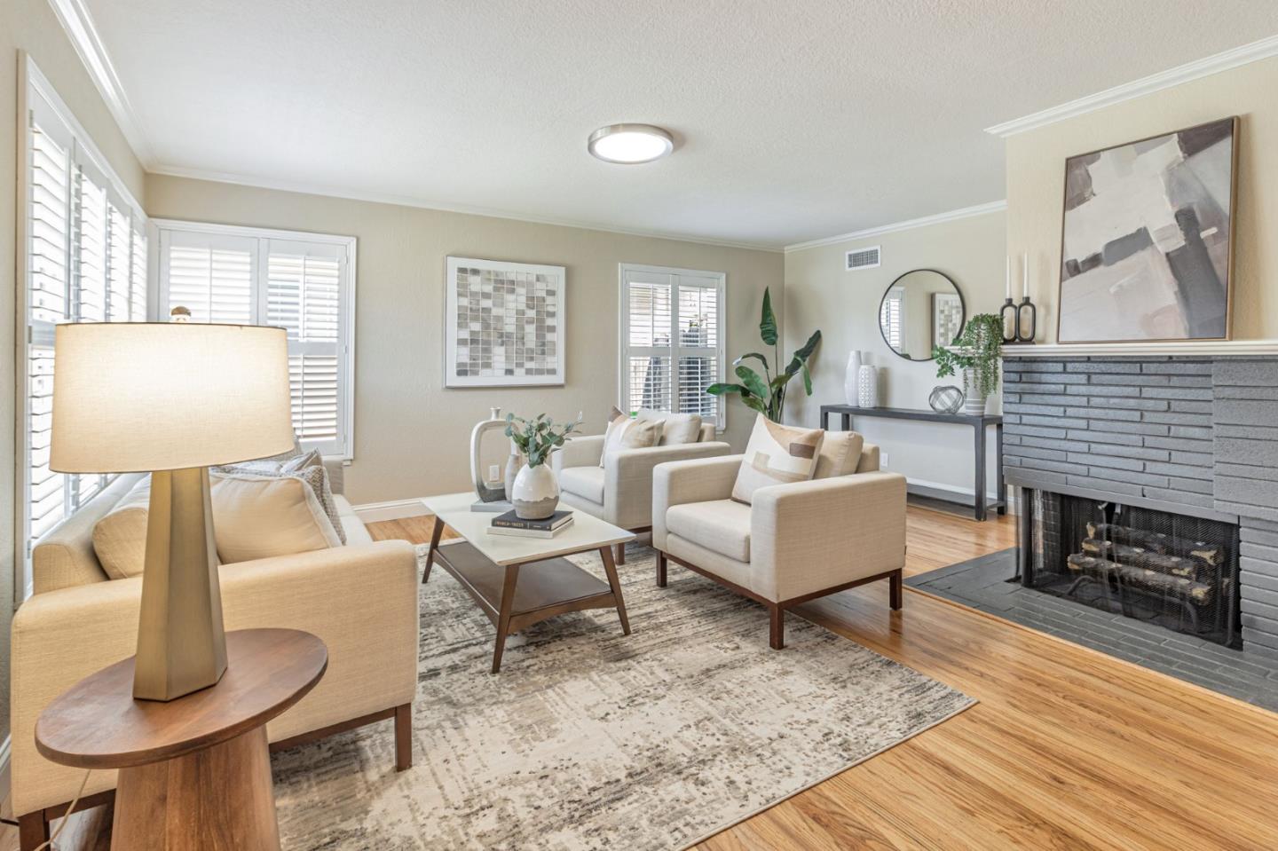 24836 Woodacre Avenue