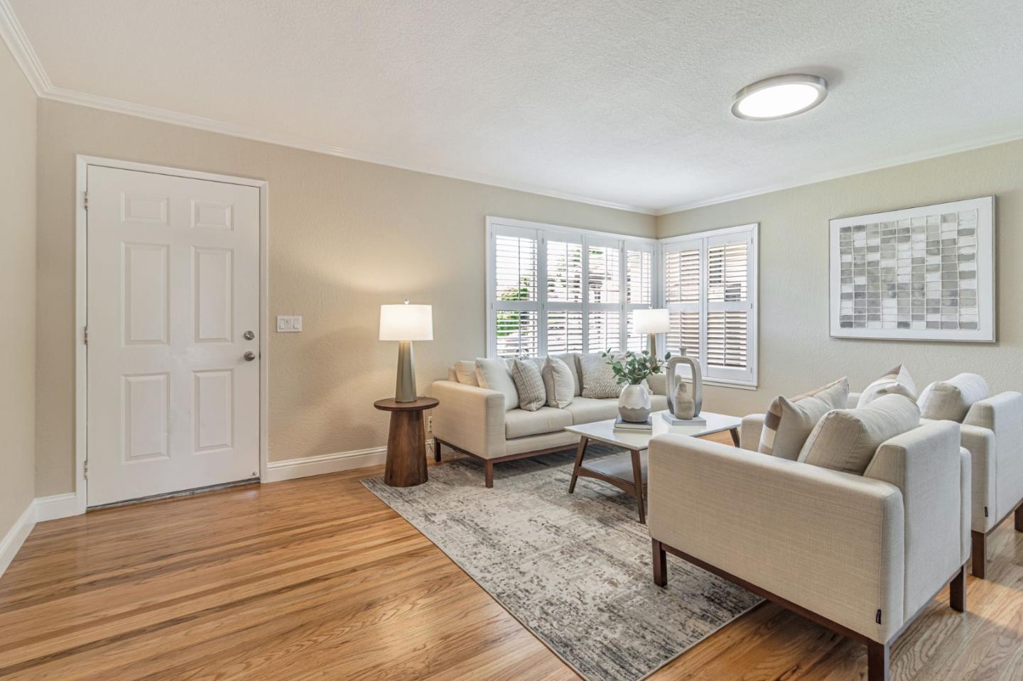 24836 Woodacre Avenue