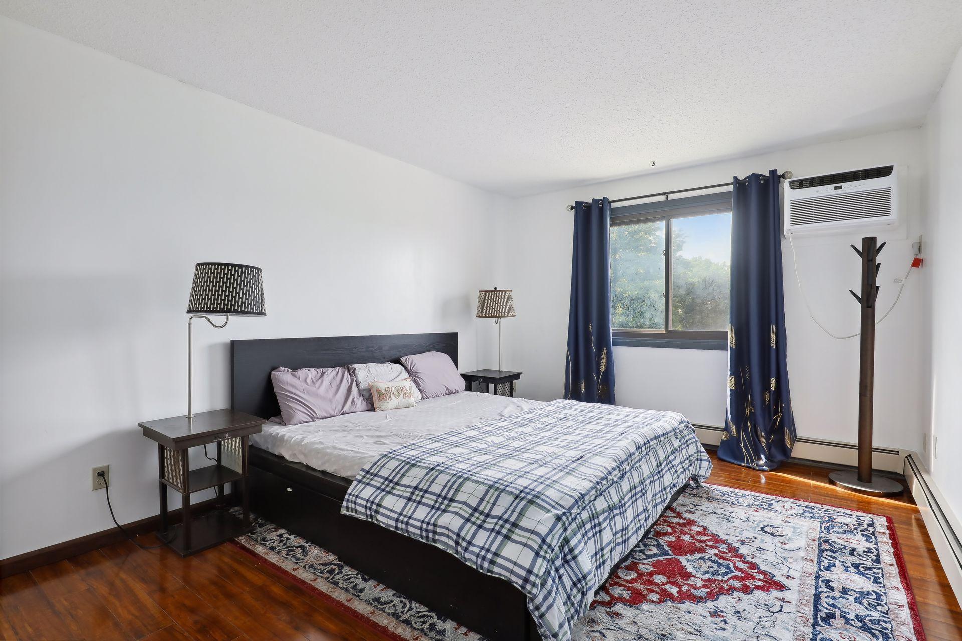 401 E Burnsville Parkway Unit: 312