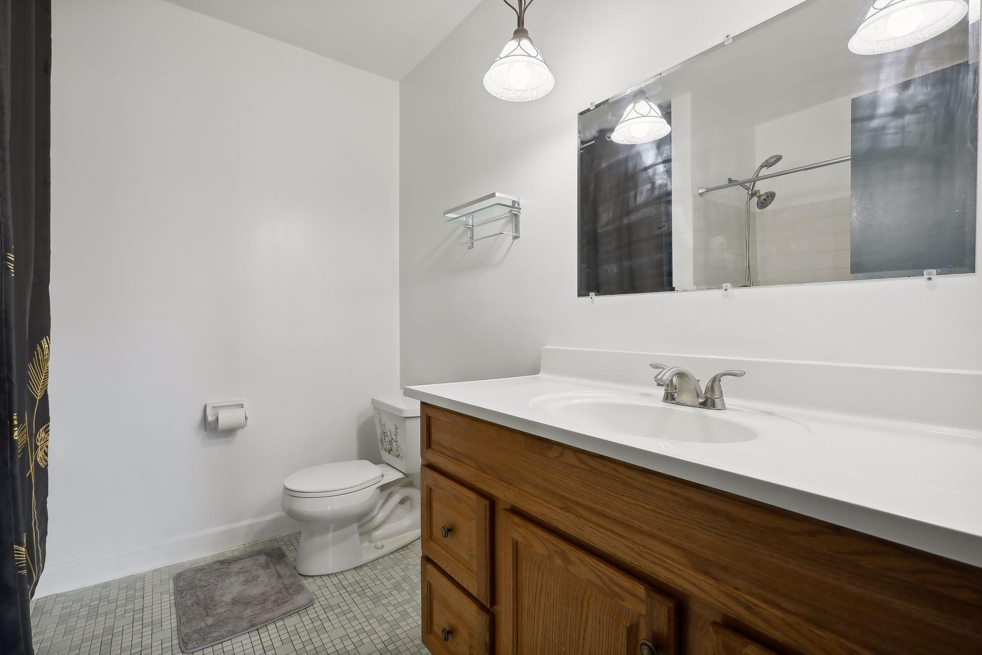 401 E Burnsville Parkway Unit: 312