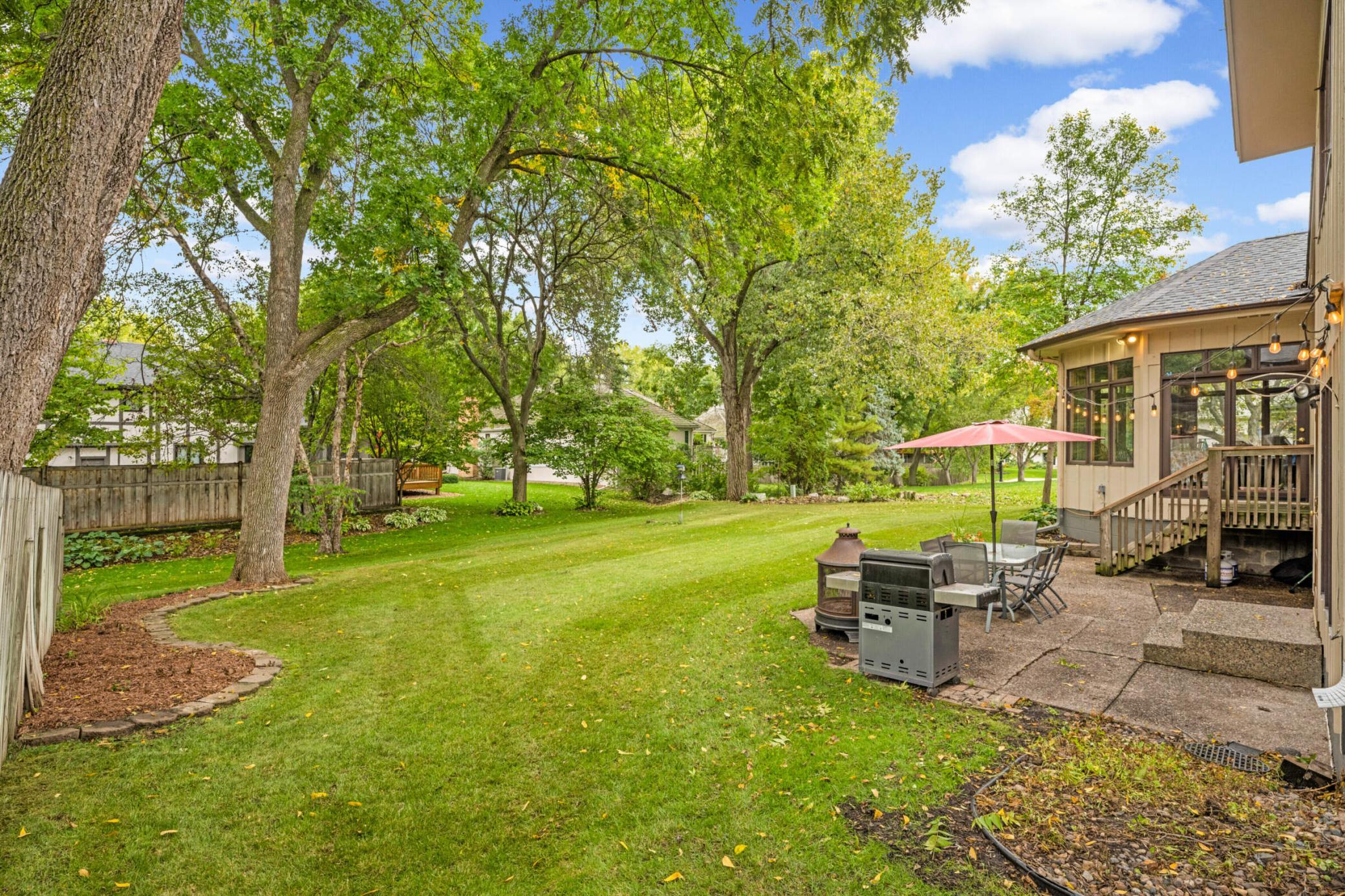 6015 View Lane
