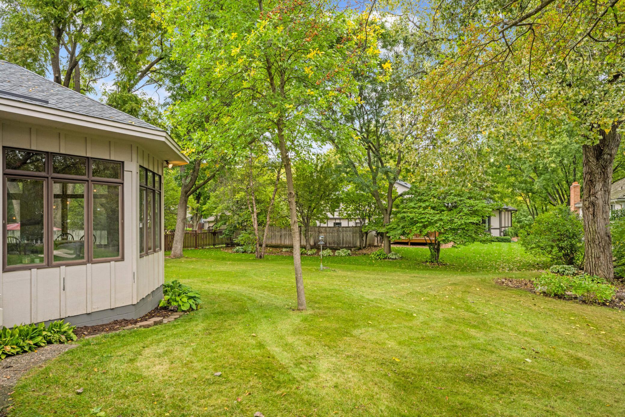 6015 View Lane