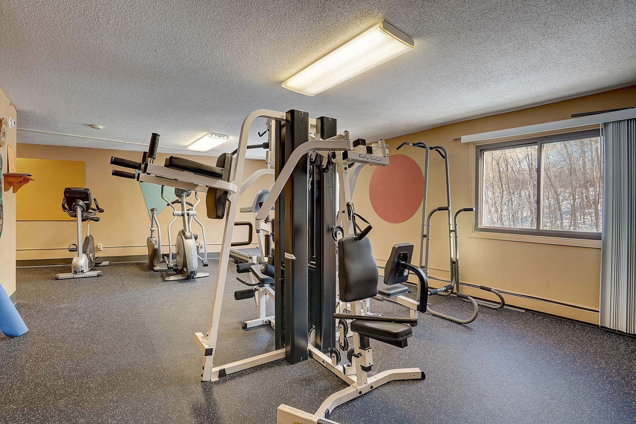 401 E Burnsville Parkway Unit: 305