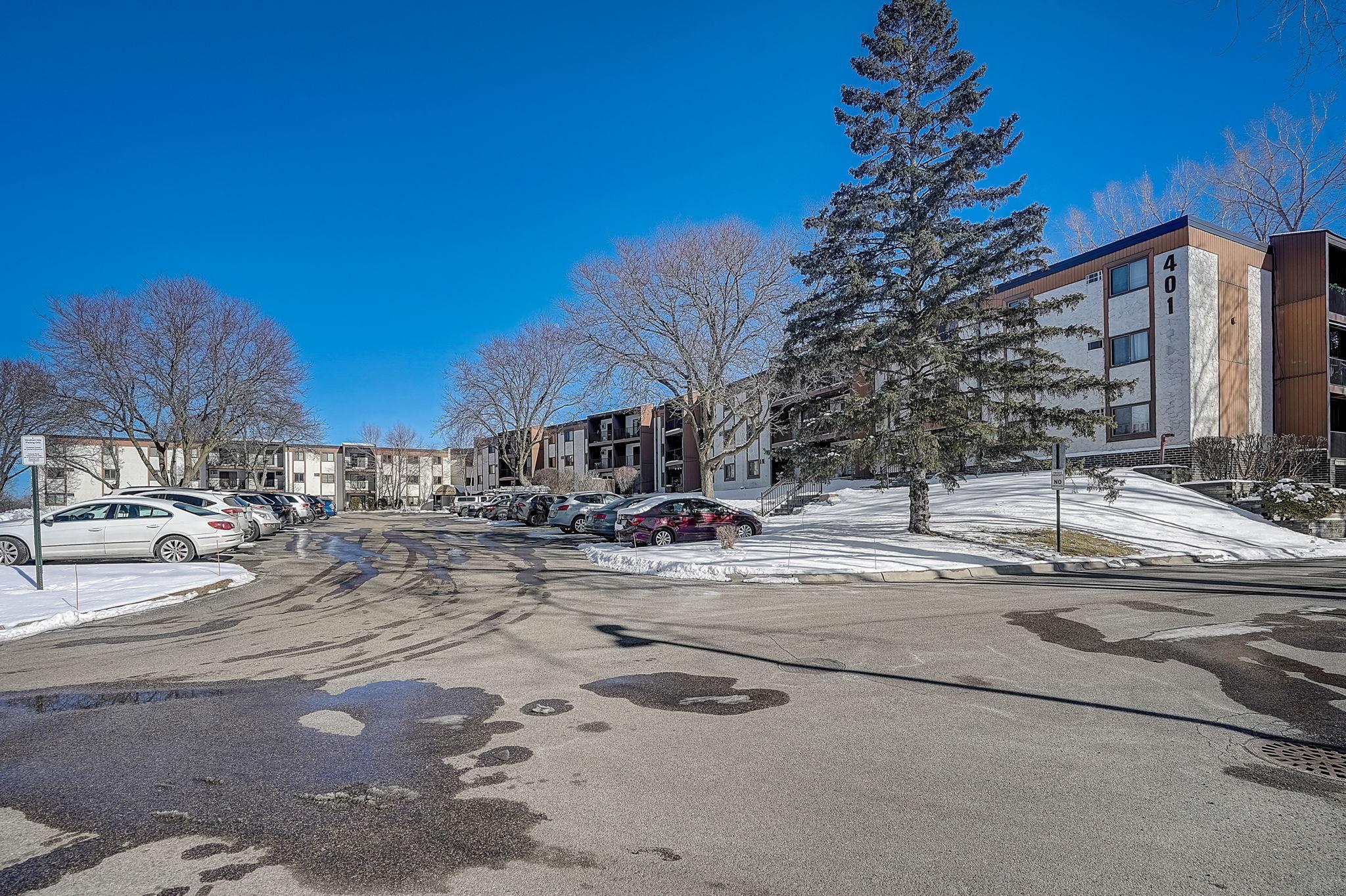 401 E Burnsville Parkway Unit: 305