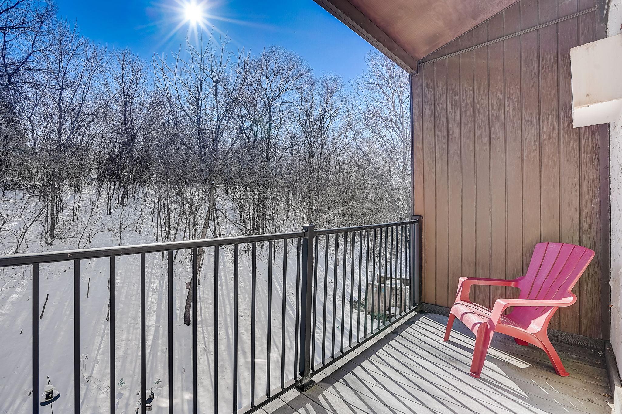 401 E Burnsville Parkway Unit: 305