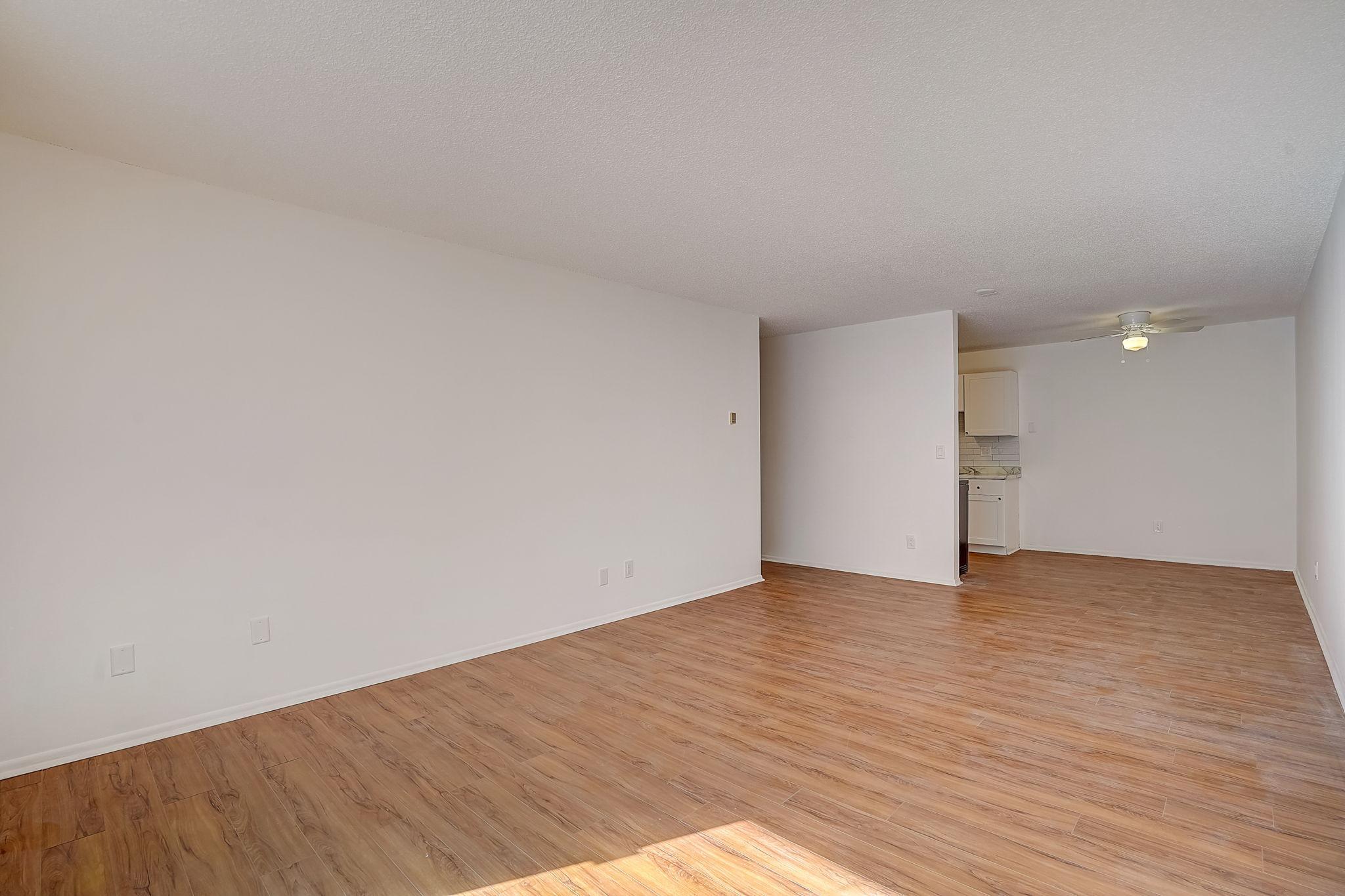 401 E Burnsville Parkway Unit: 305