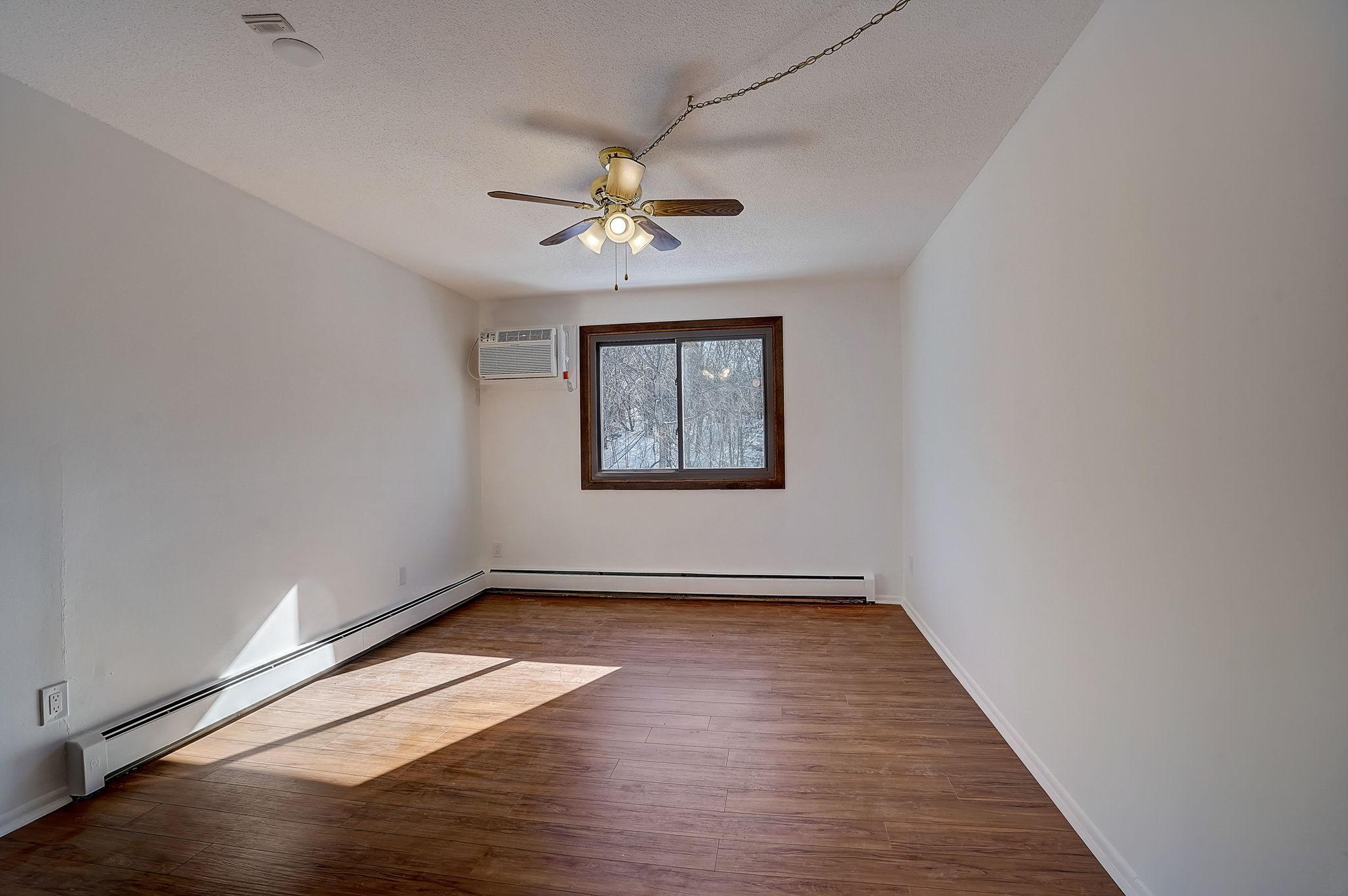 401 E Burnsville Parkway Unit: 305