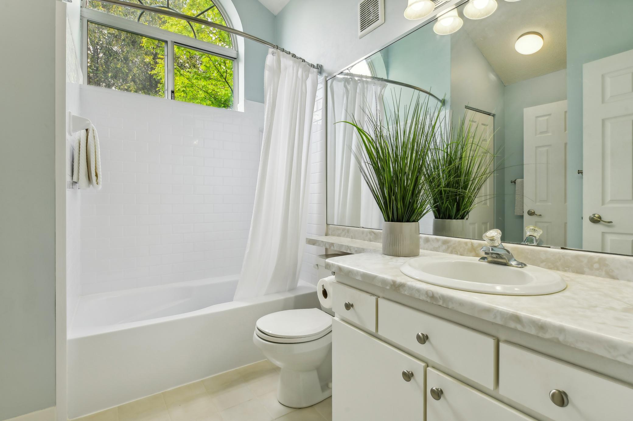 7520 Edinborough Way Unit: 2312
