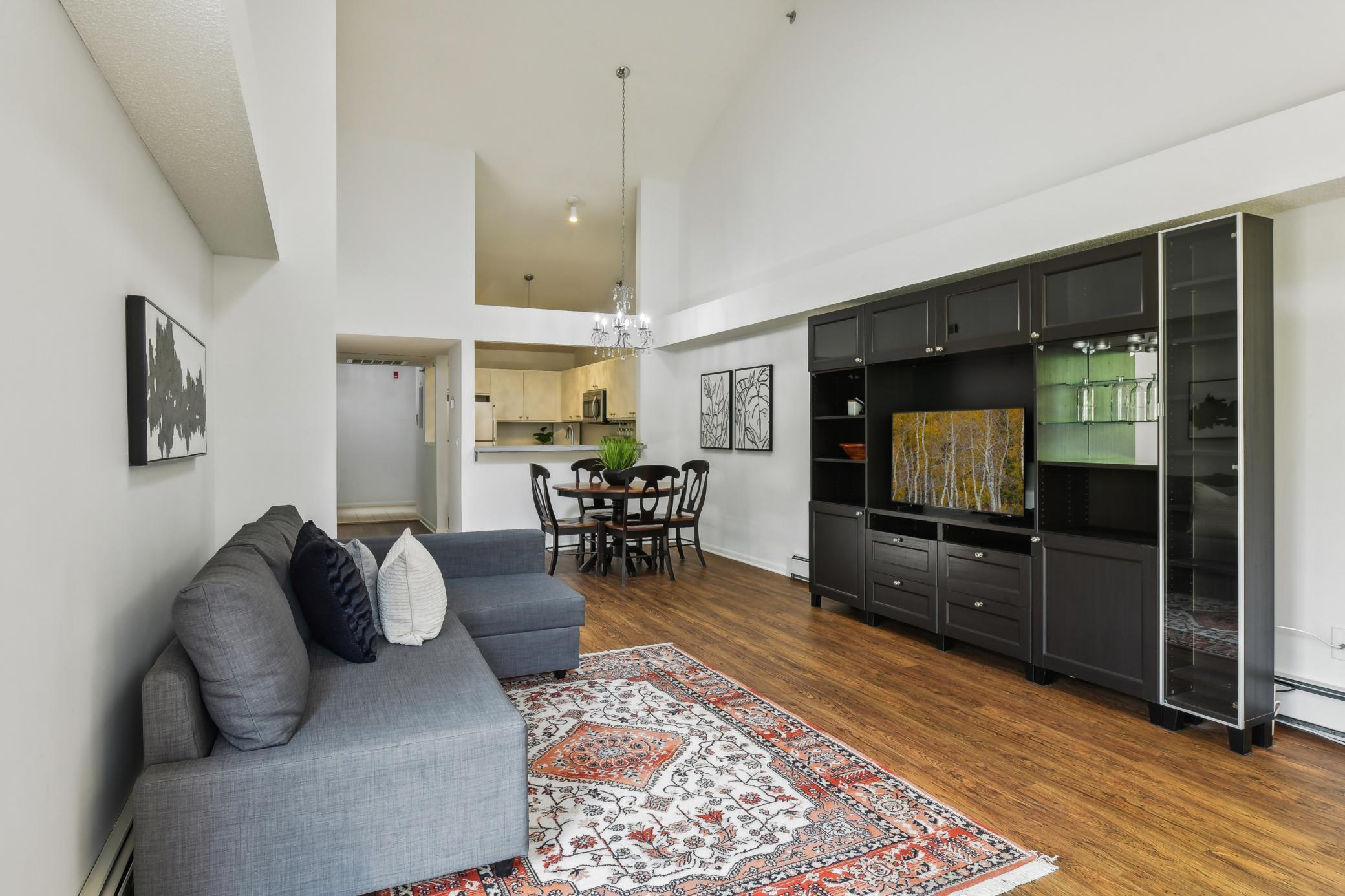 7520 Edinborough Way Unit: 2312