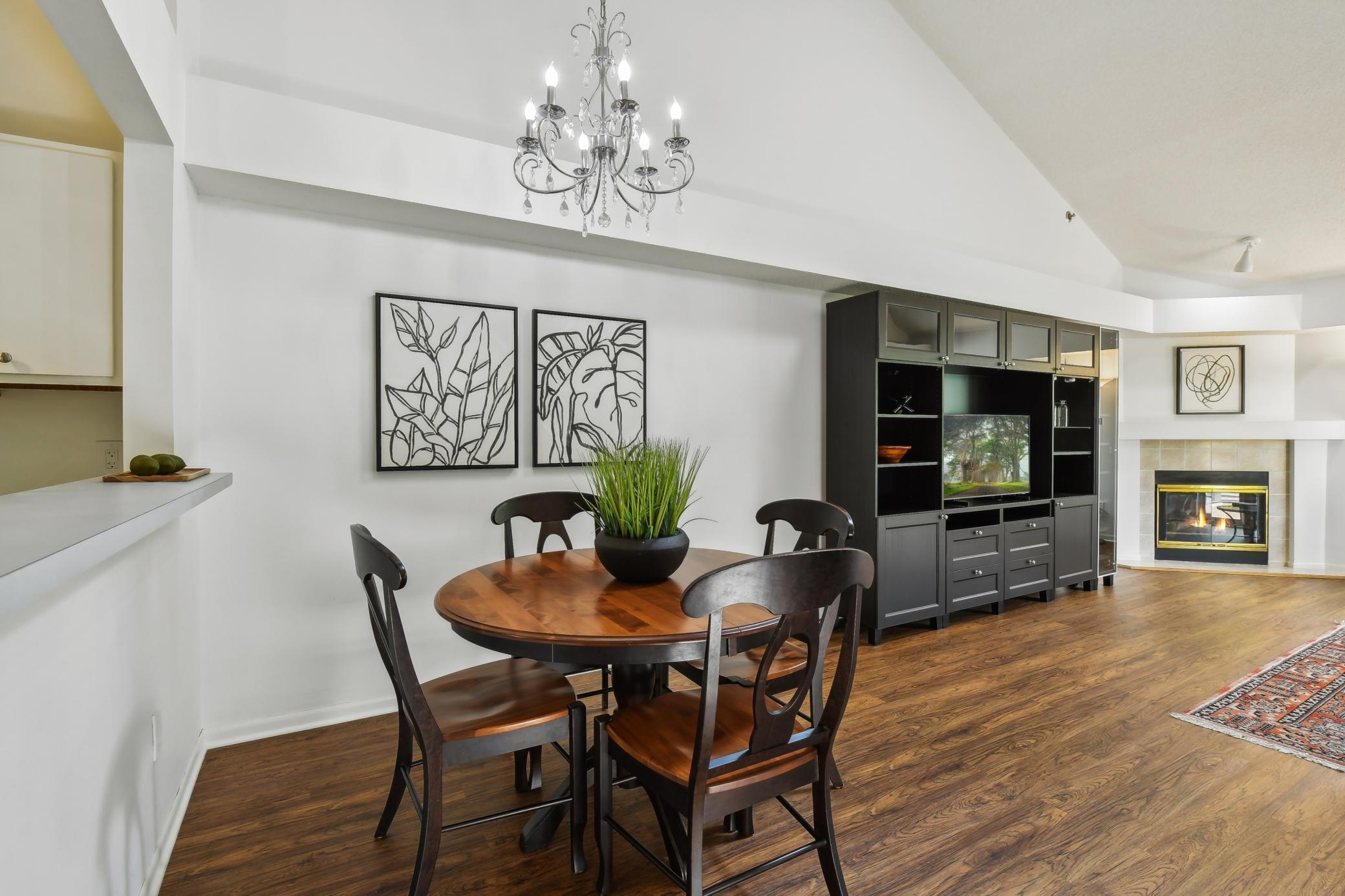 7520 Edinborough Way Unit: 2312