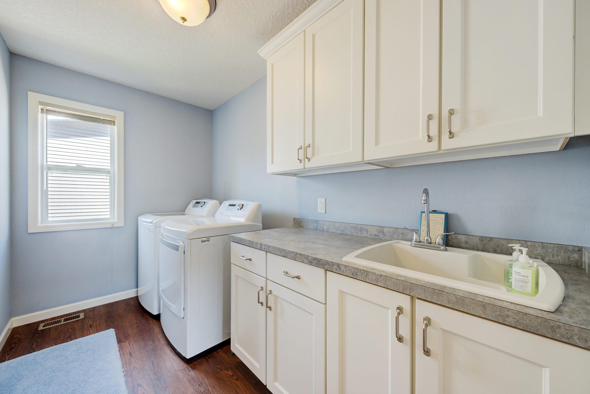 8568 Ellet Circle