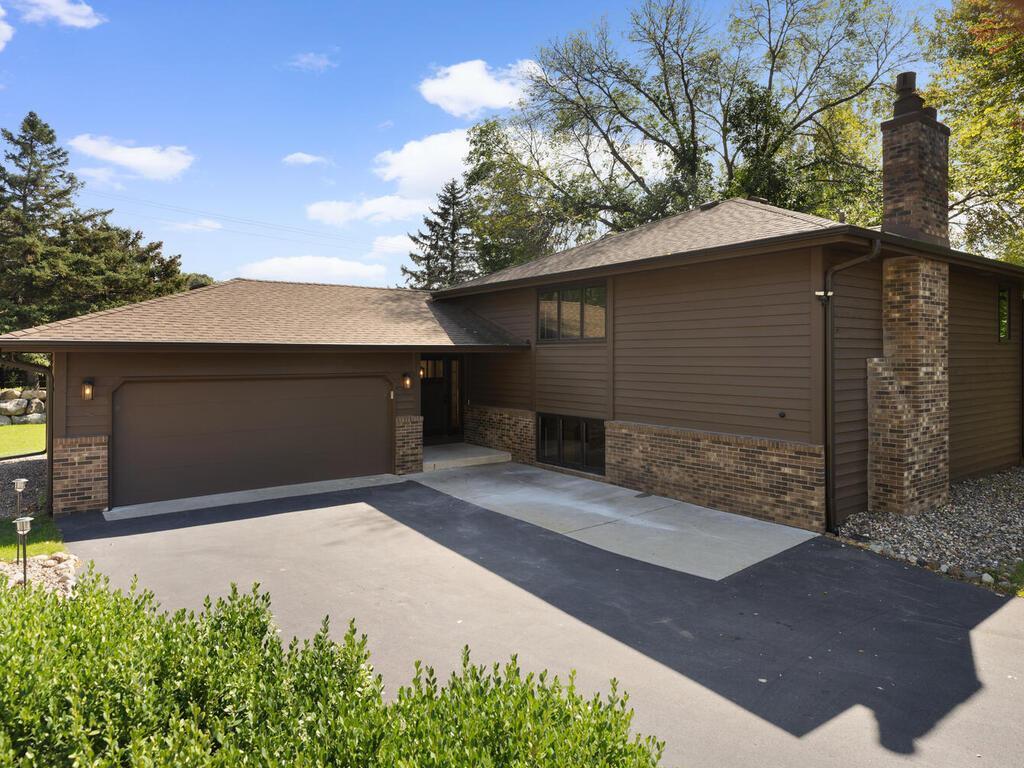 8500 Park Knoll Circle