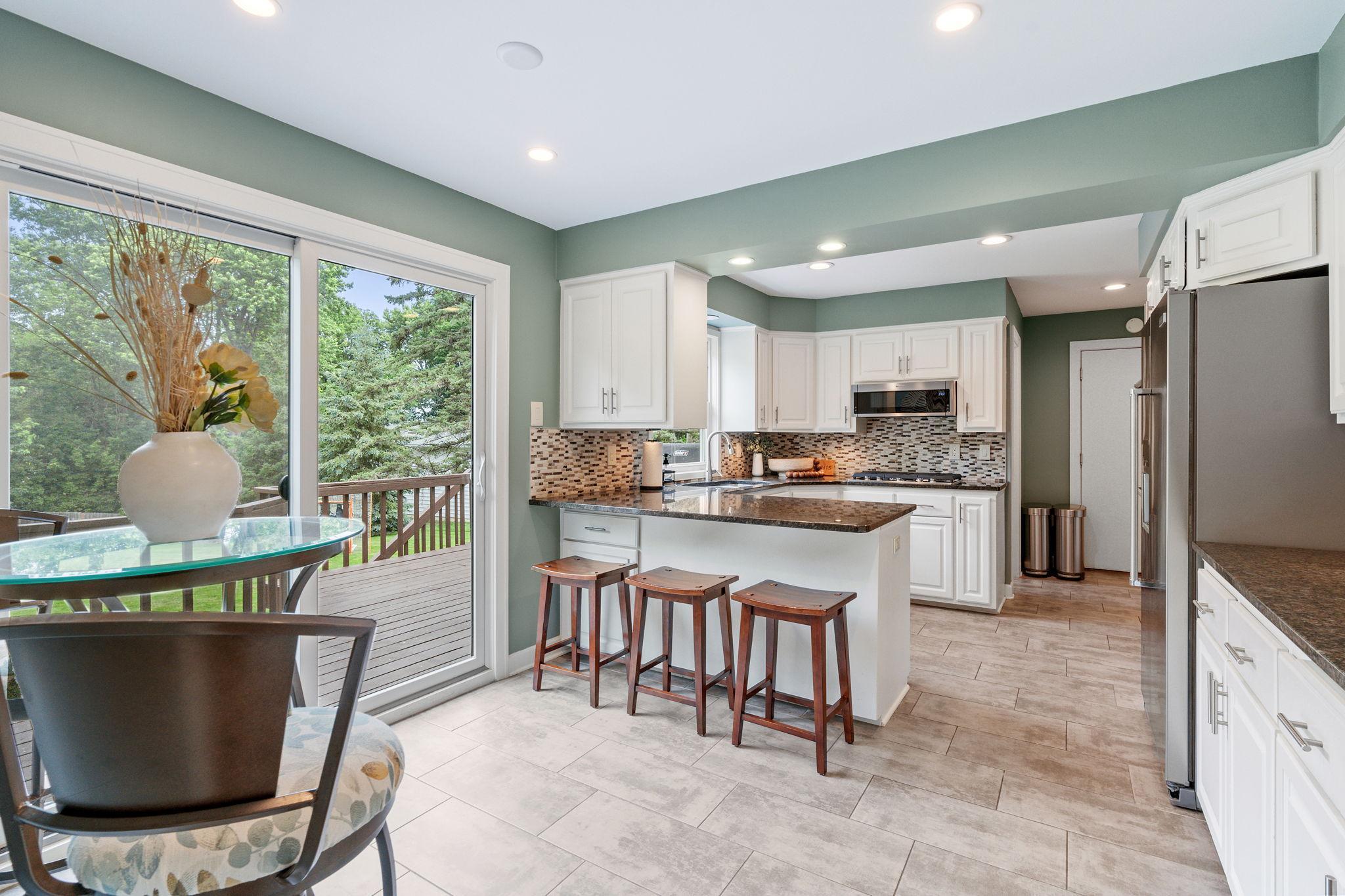6919 Rosemary Road