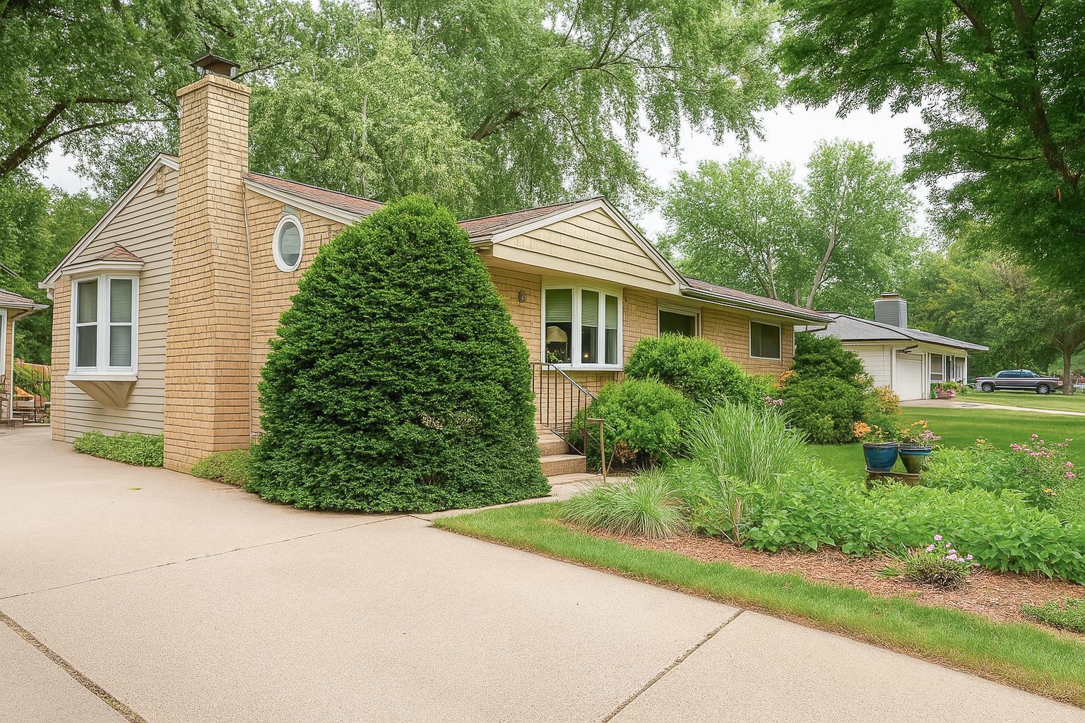 2649 Randy Avenue