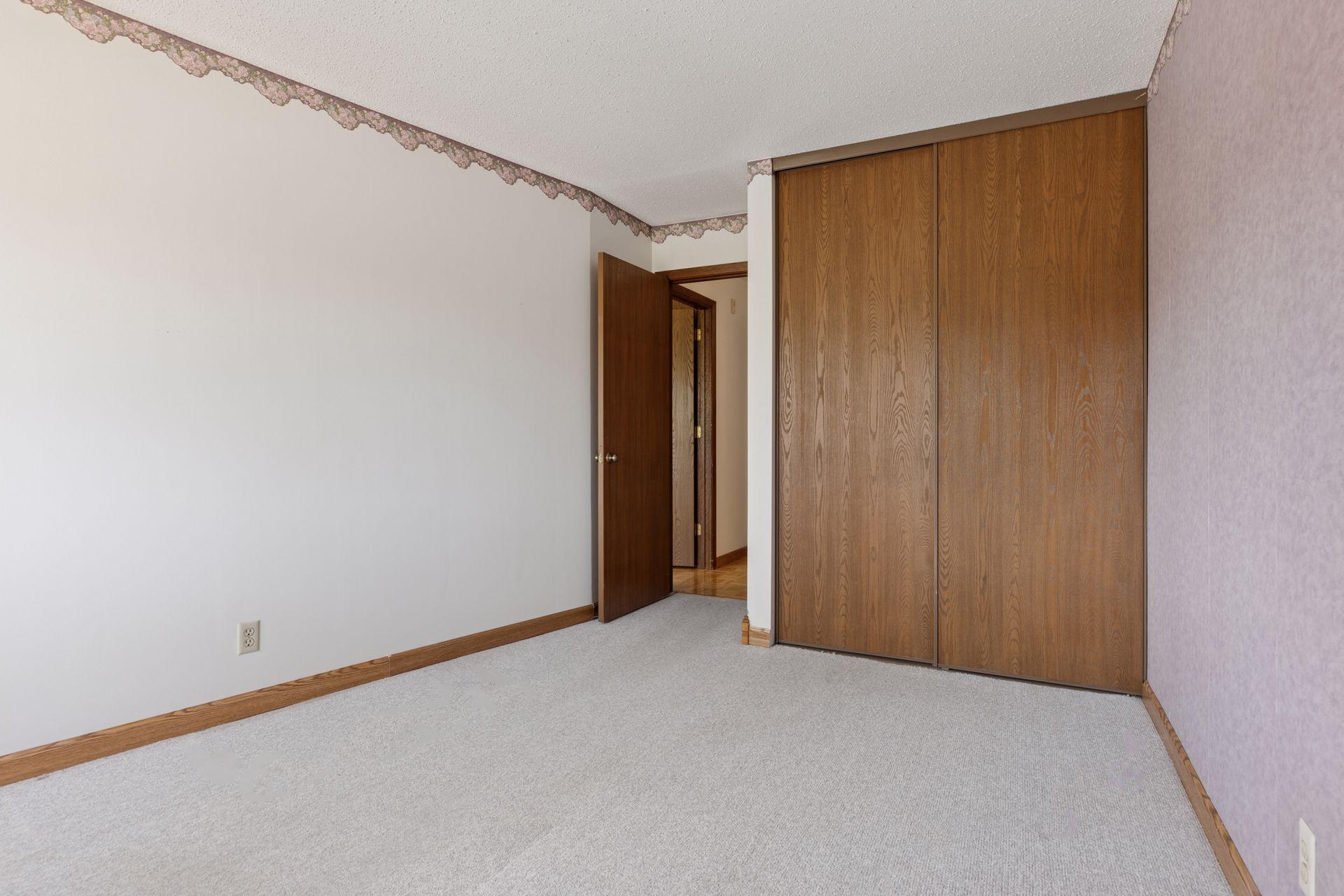 5697 Green Circle Drive Unit: 219