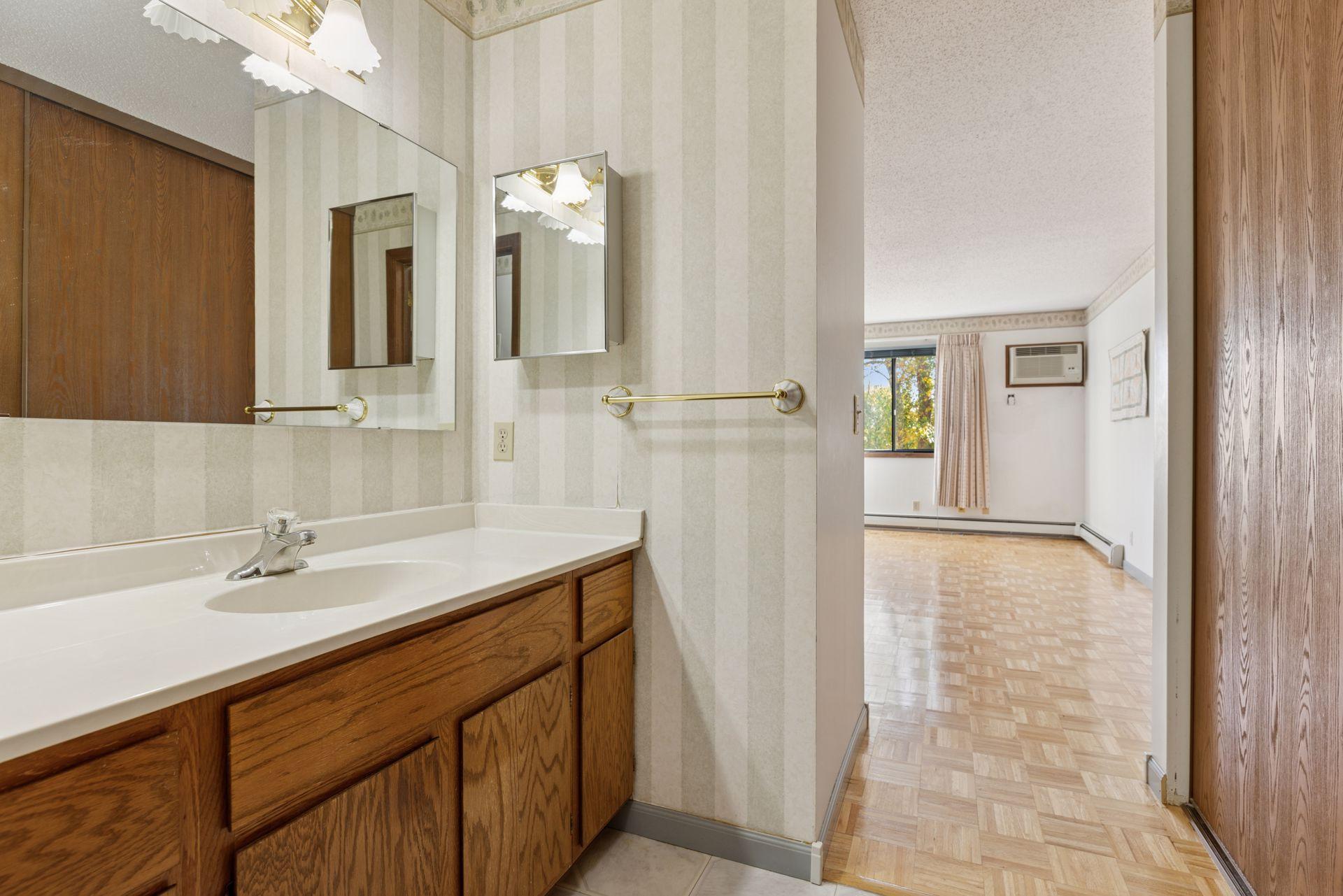 5697 Green Circle Drive Unit: 219