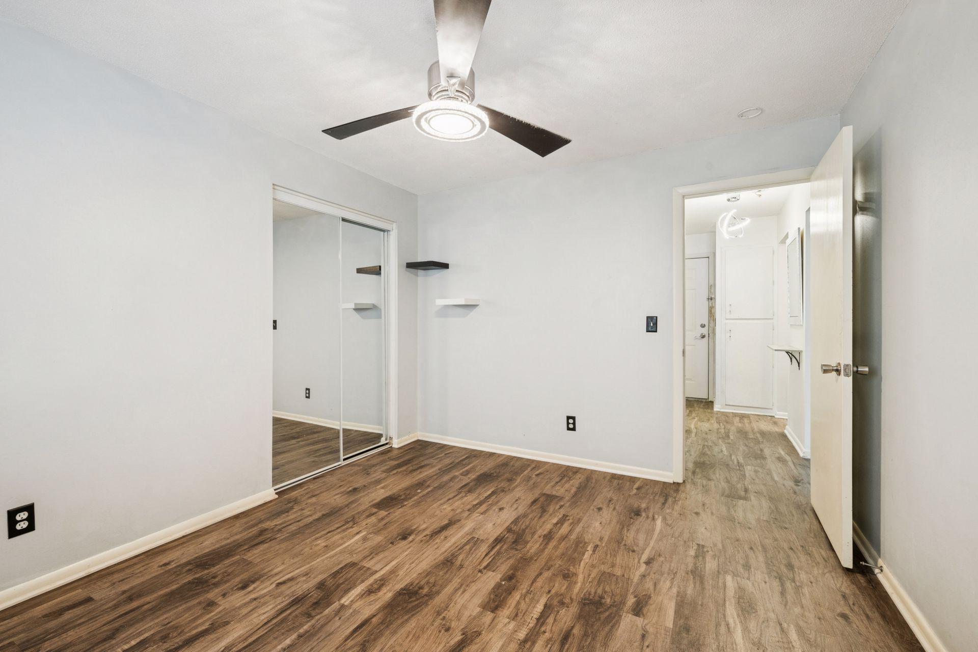 3237 15th Avenue S Unit: 21