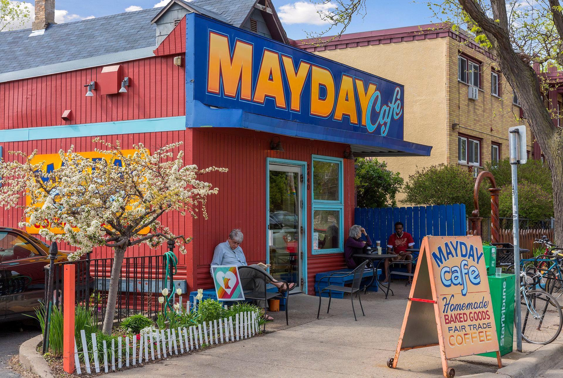 3237 15th Avenue S Unit: 21