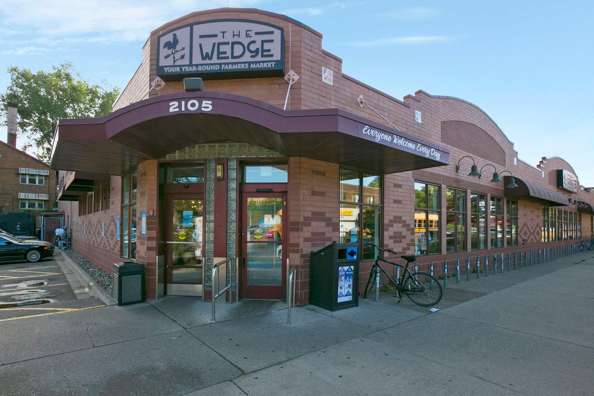 400 Groveland Avenue Unit: 910