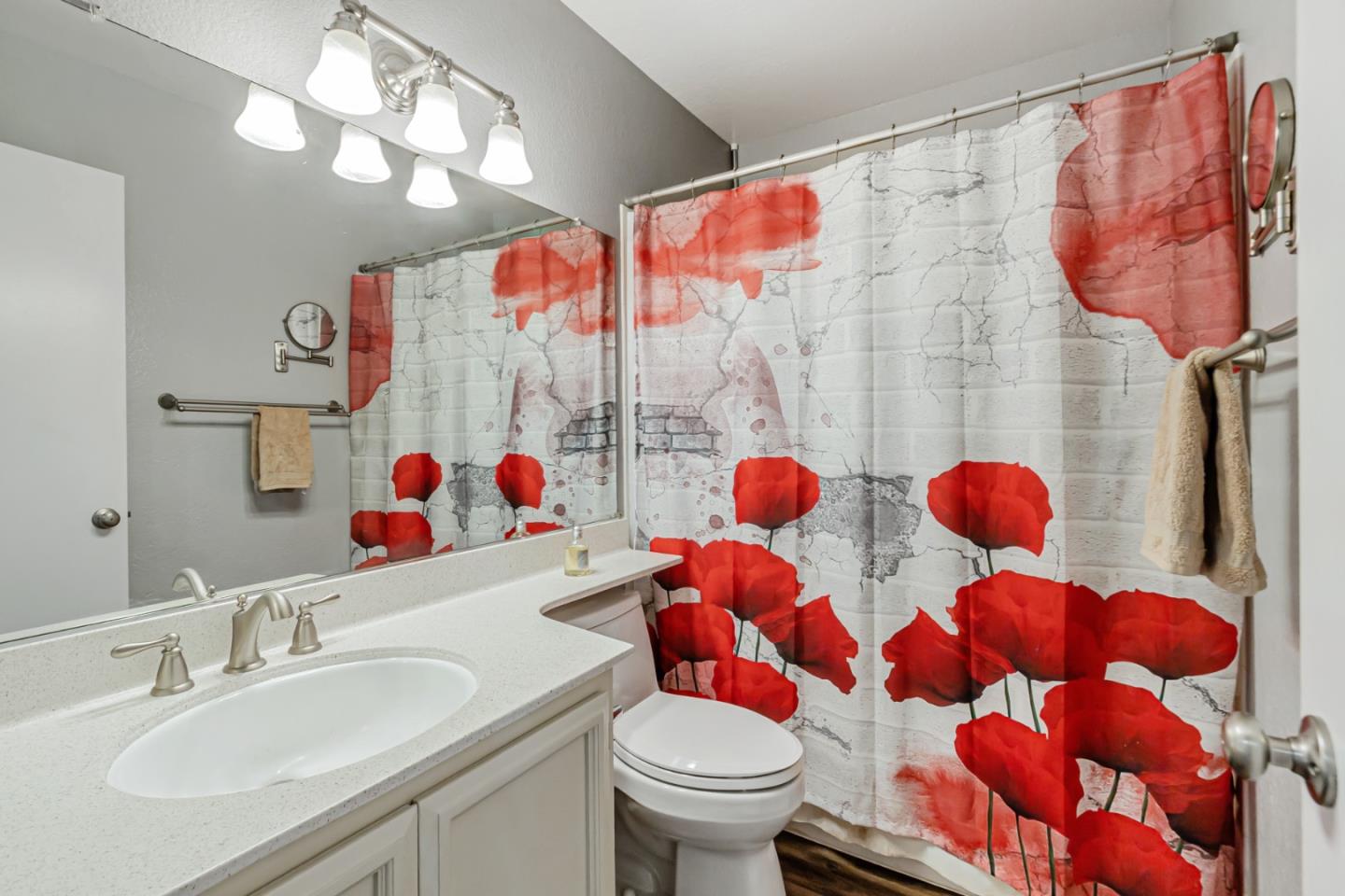 4968 Red Creek Drive